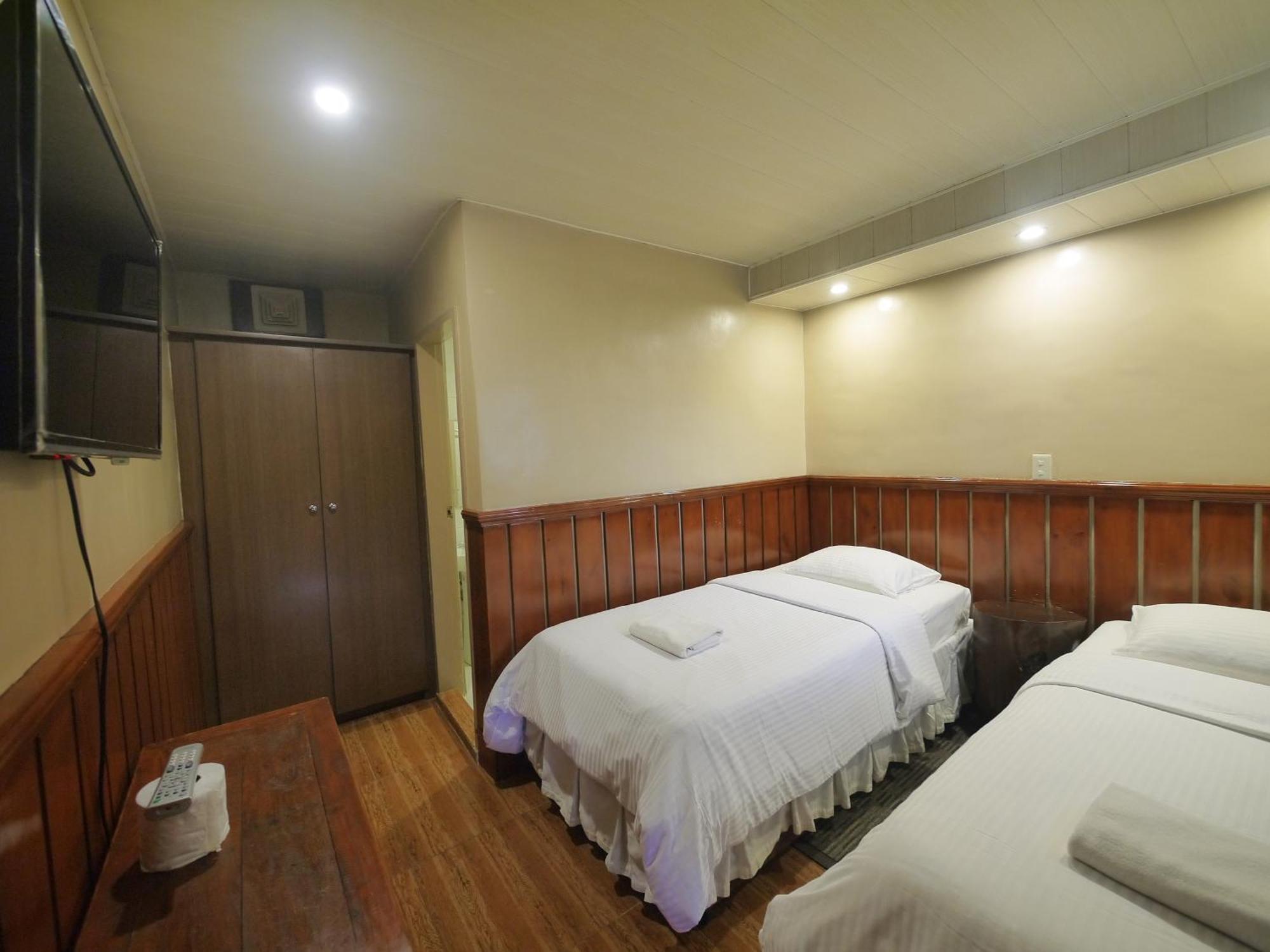 Mountain Lodge And Restaurant Baguio City Exterior photo