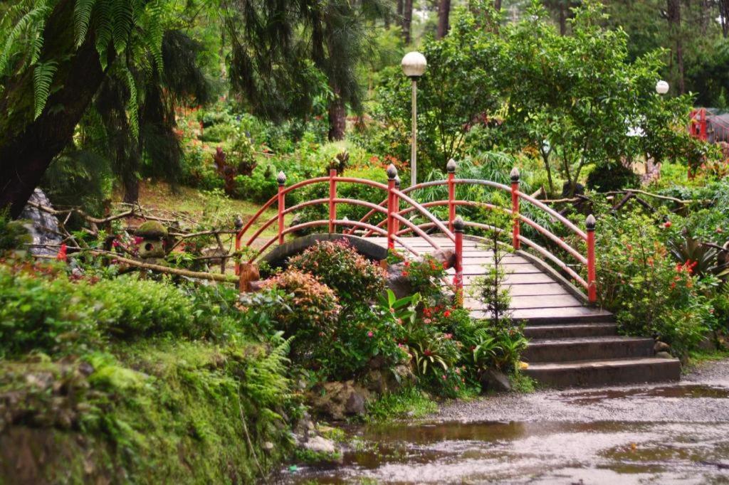 Mountain Lodge And Restaurant Baguio City Exterior photo