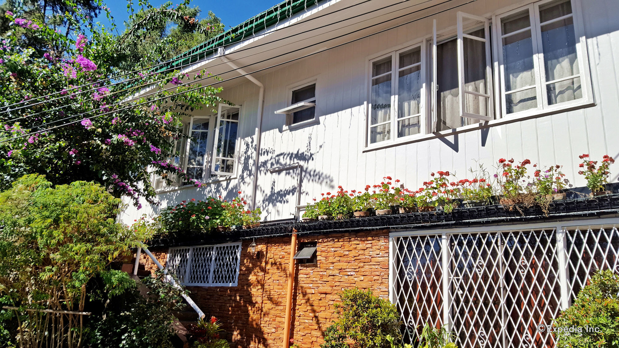 Mountain Lodge And Restaurant Baguio City Exterior photo